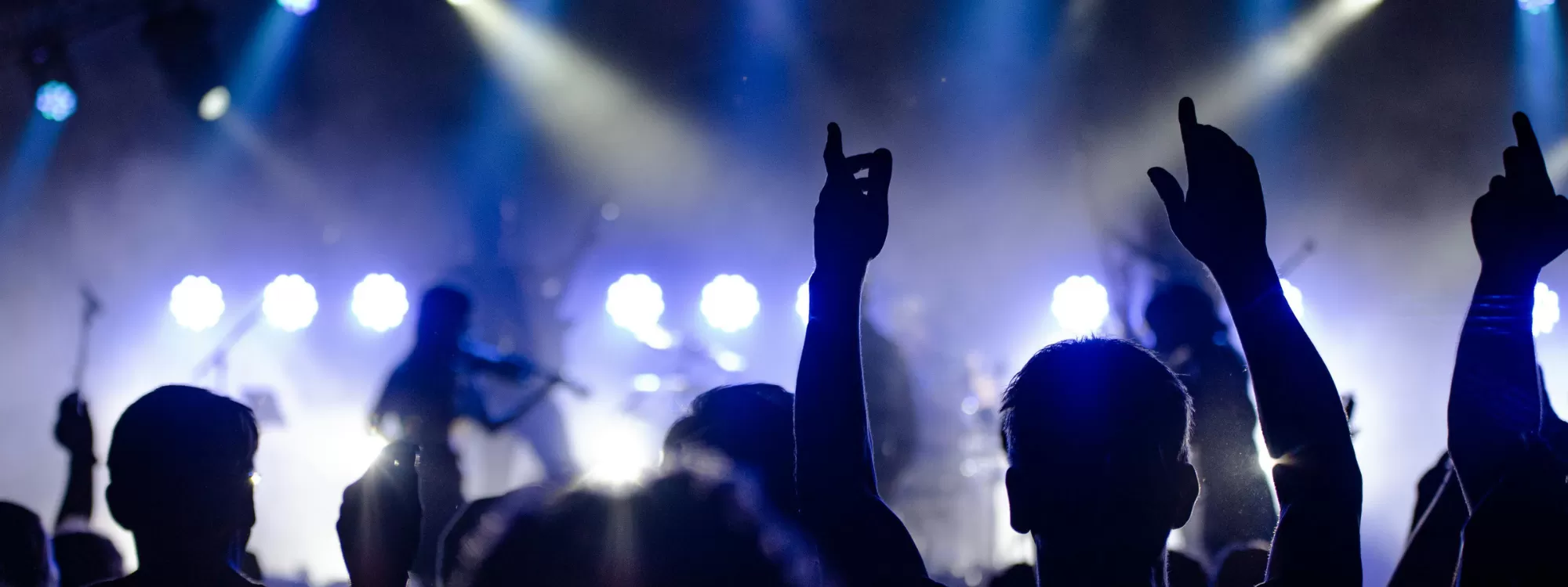 Hot August Night – Neil Diamond Tribute